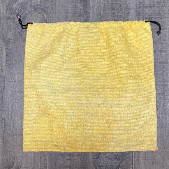 Fendi drawstring dust bag - Picture 3 of 3